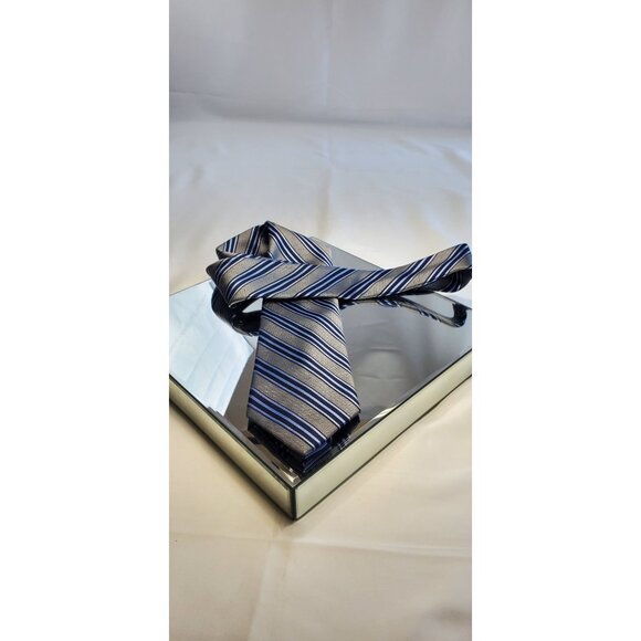 Jos. A. Bank Signature Collection Necktie Men's Silk Blue Gray Striped Tie - Picture 6 of 10